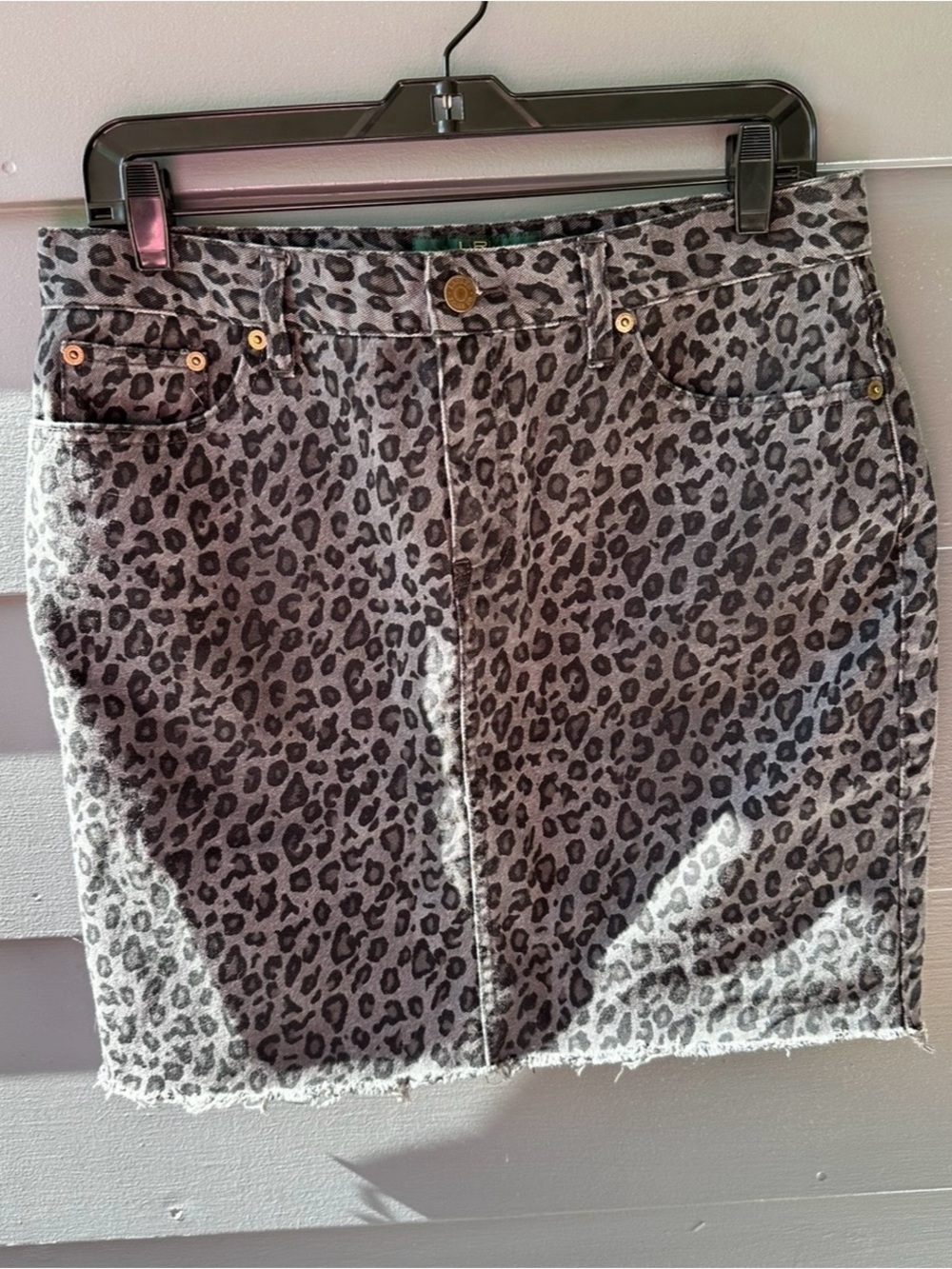Lauren Ralph Lauren gray black cheetah leopard denim skirt sz 8